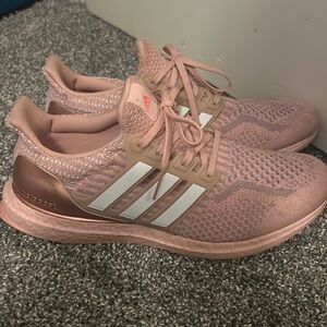 Women’s pink ultra boost